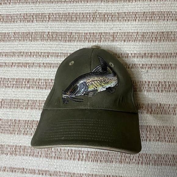 VTG catfish hat - Picture 1 of 3